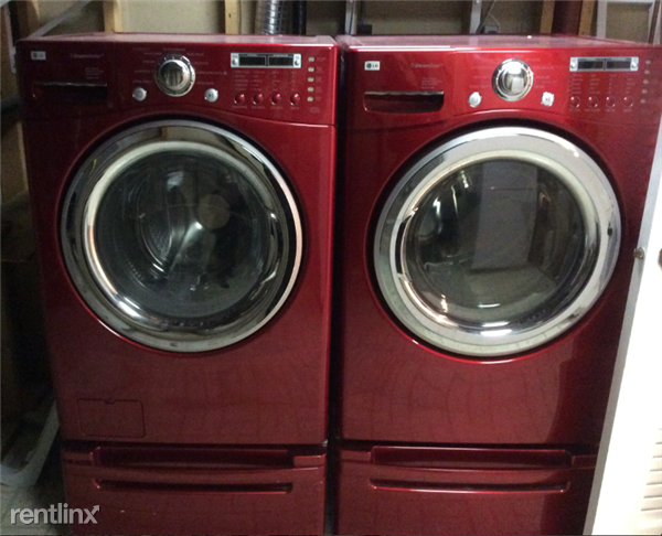 2226 N Somerset St - Photo 2 of 9