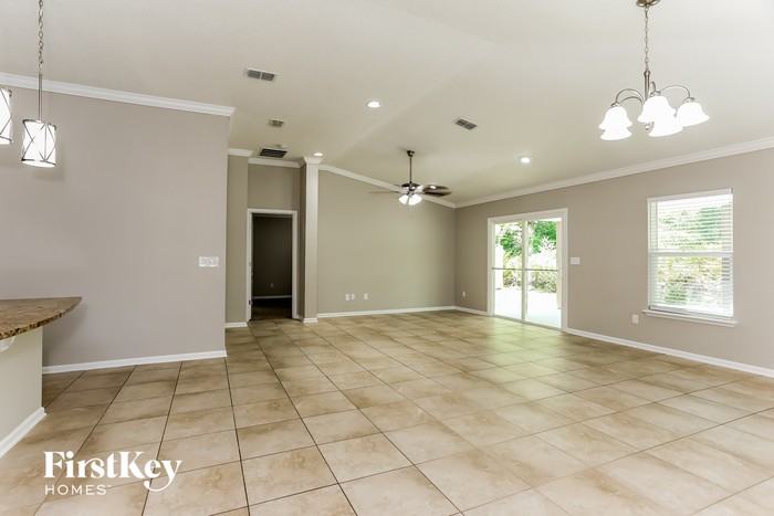 12460 Itani Way - Photo 3 of 15