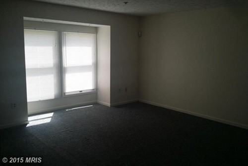 12706 Wedgedale Ct - Photo 3 of 8