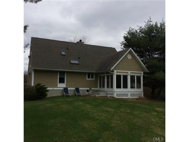 15 Bentley Cir - Photo 3 of 17