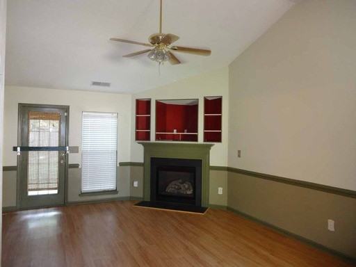 8304 Highlander Ct - Photo 2 of 14