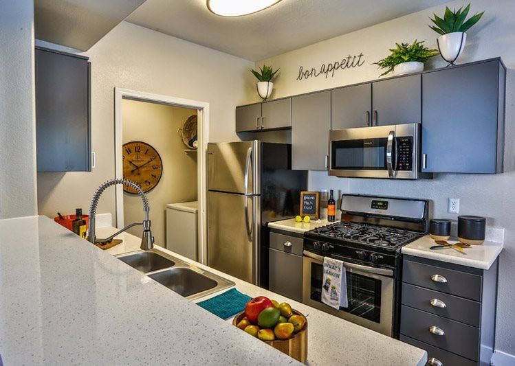 Sunstone - Photo 4 of 50