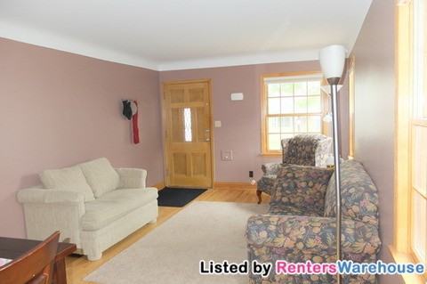 683 36th 1/2 Ave NE - Photo 3 of 14