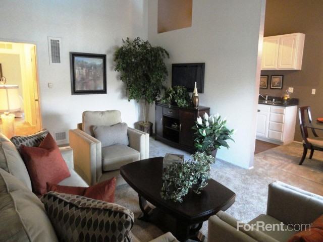 Oakview Apartments - Photo 3 of 23
