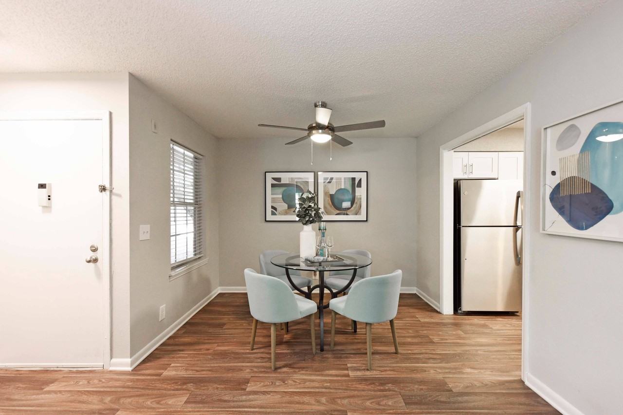 The Slate - Photo 3 of 47