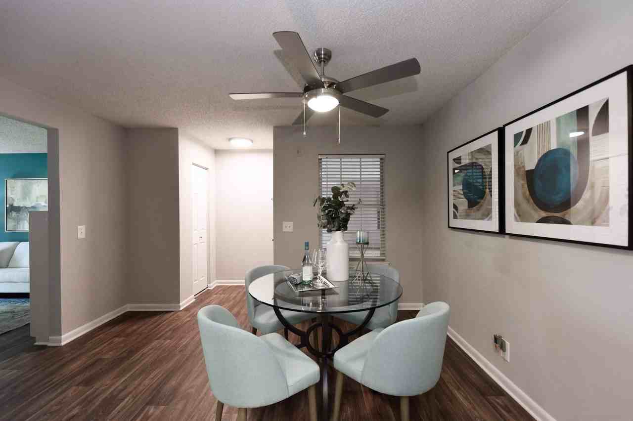 The Slate - Photo 6 of 47