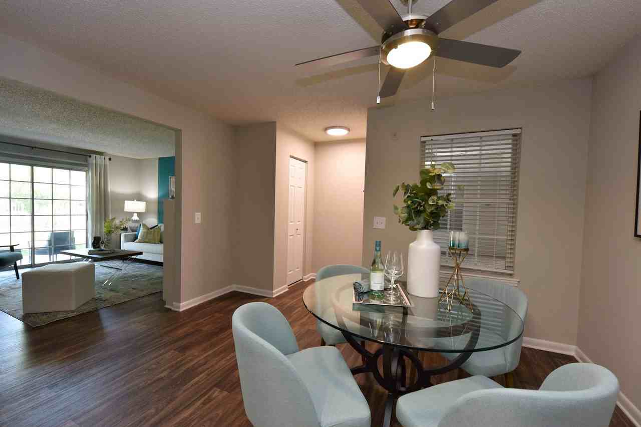 The Slate - Photo 7 of 47