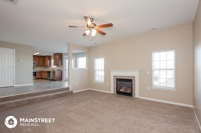 295 Glenn Allen Rd - Photo 3 of 15