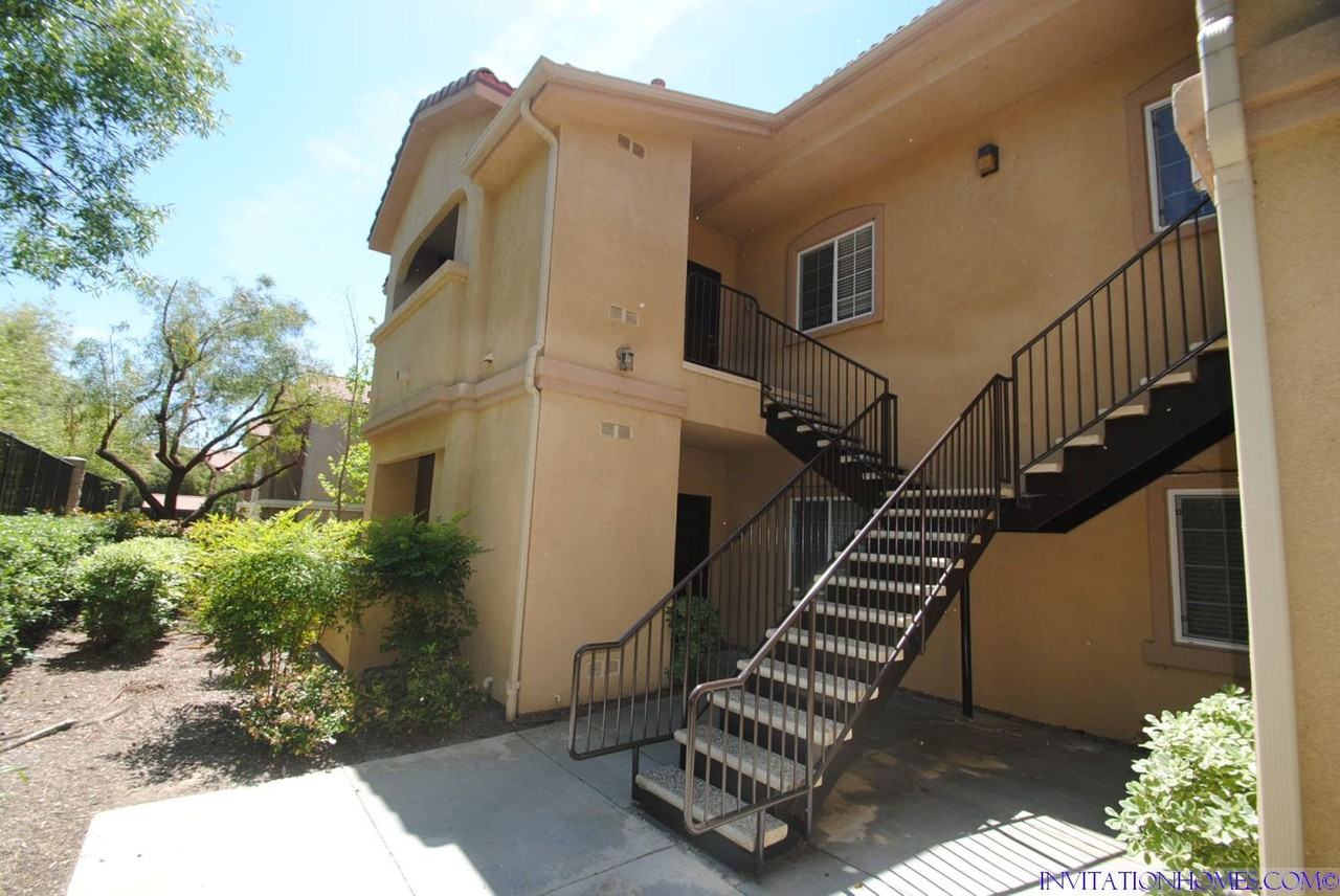 41410 Juniper St #523