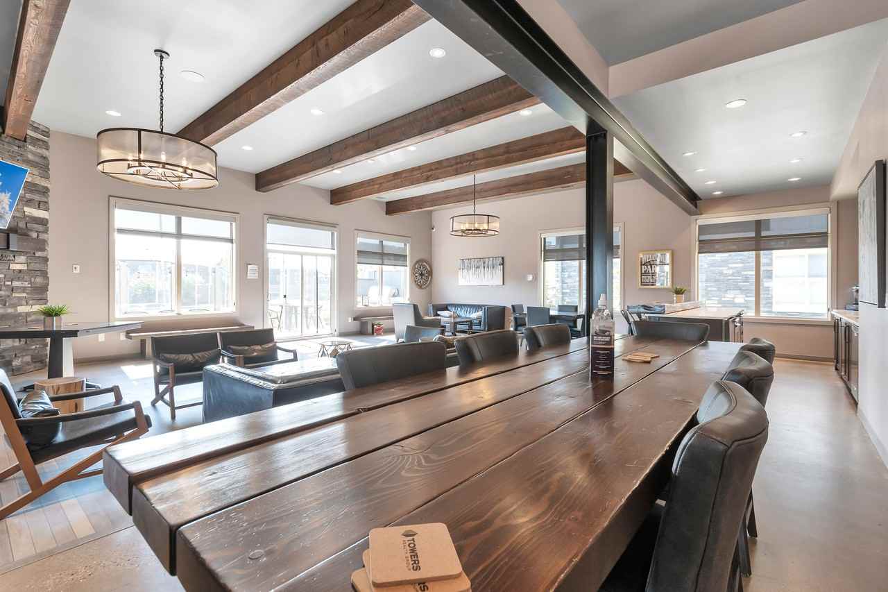 Parliament Townhouses - Photo 2 of 5