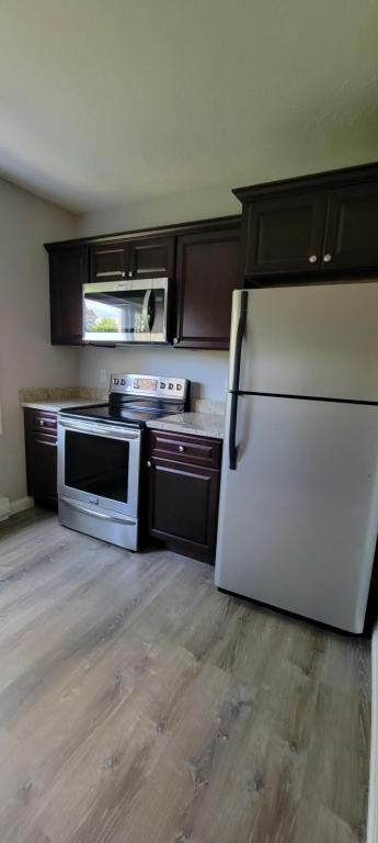 103 Hanover St - Photo 5 of 11