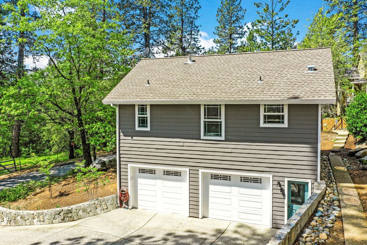 612 Chief Kelly Dr #1 - Photo 2 of 23