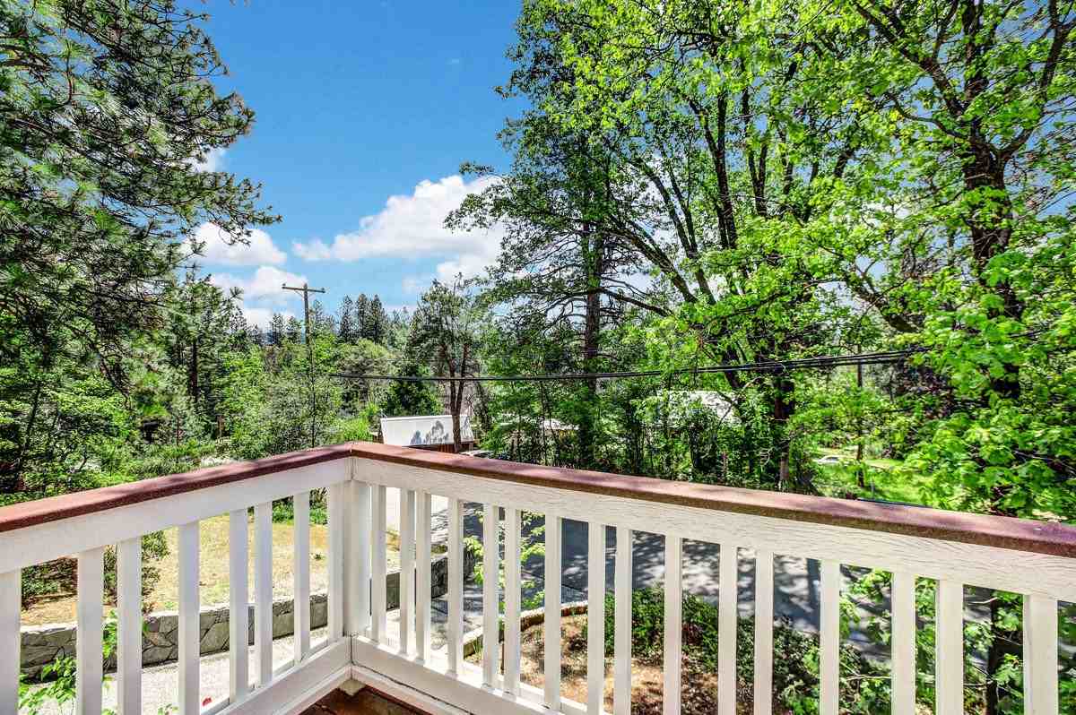 612 Chief Kelly Dr #1 - Photo 3 of 23