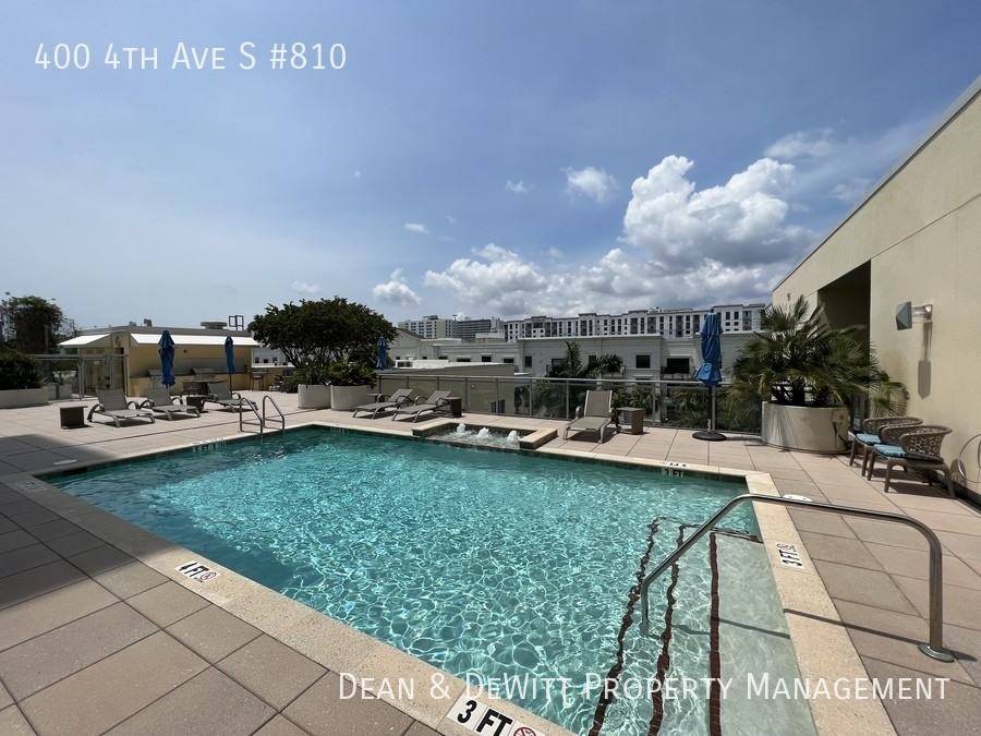 400 4th Avenue South - Photo 3 of 18