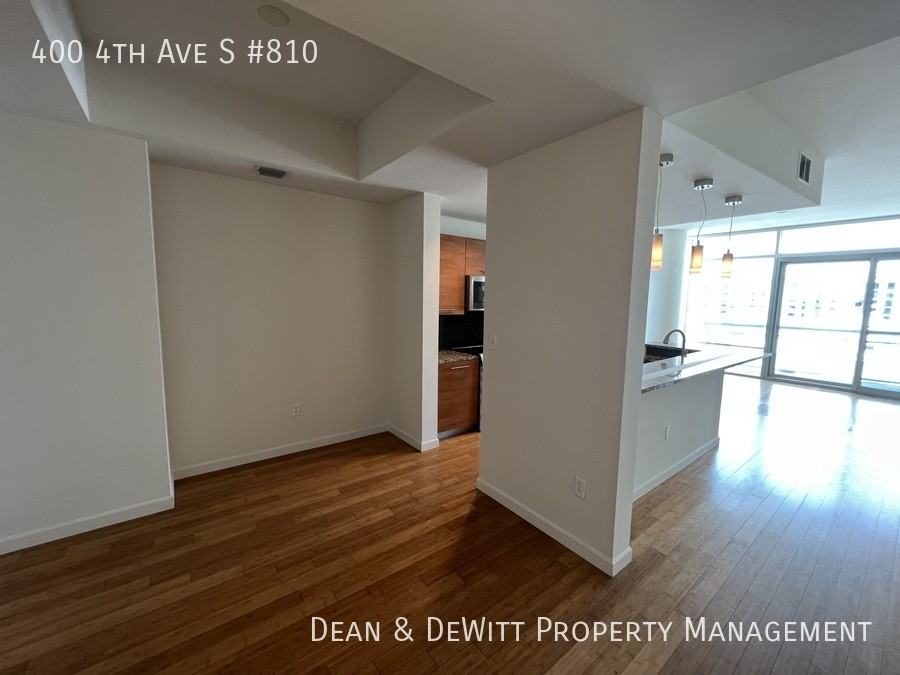 400 4th Avenue South - Photo 7 of 18