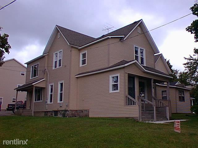 1426 W Michigan Ave - Photo 2 of 16