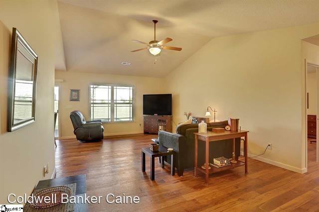 5 Nautical Dr - Photo 3 of 21