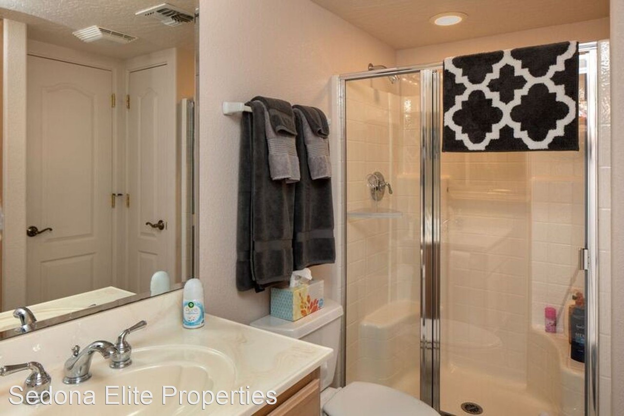 2455 Stanley Steemer - Photo 2 of 13