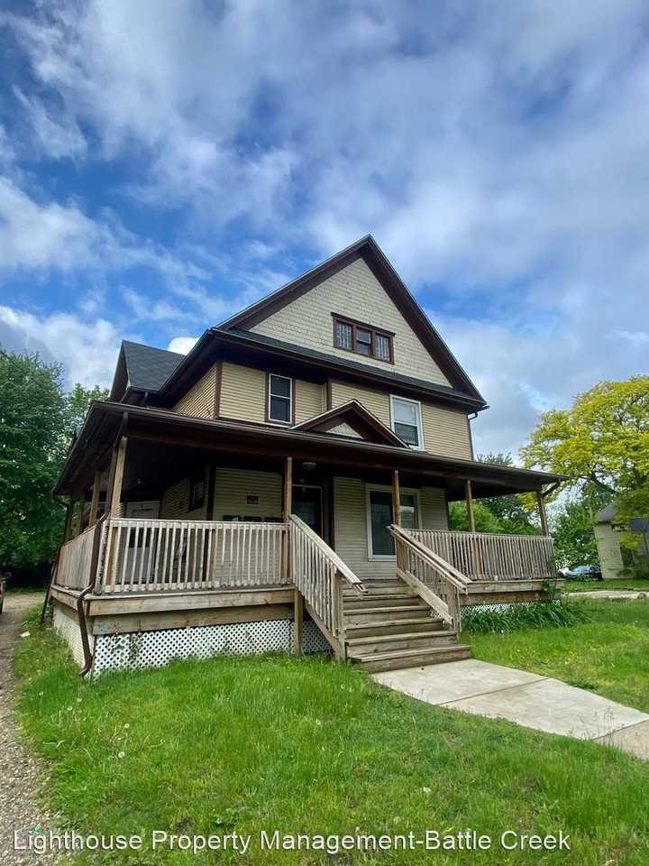 94 Cliff St Apartments in Battle Creek, MI 49014 Zumper