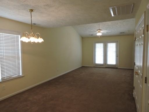 128 Vicky Ln - Photo 3 of 16