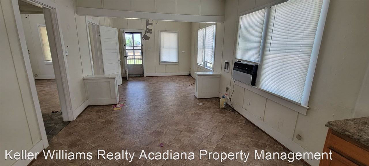 343 Guilbeau St - Photo 2 of 8