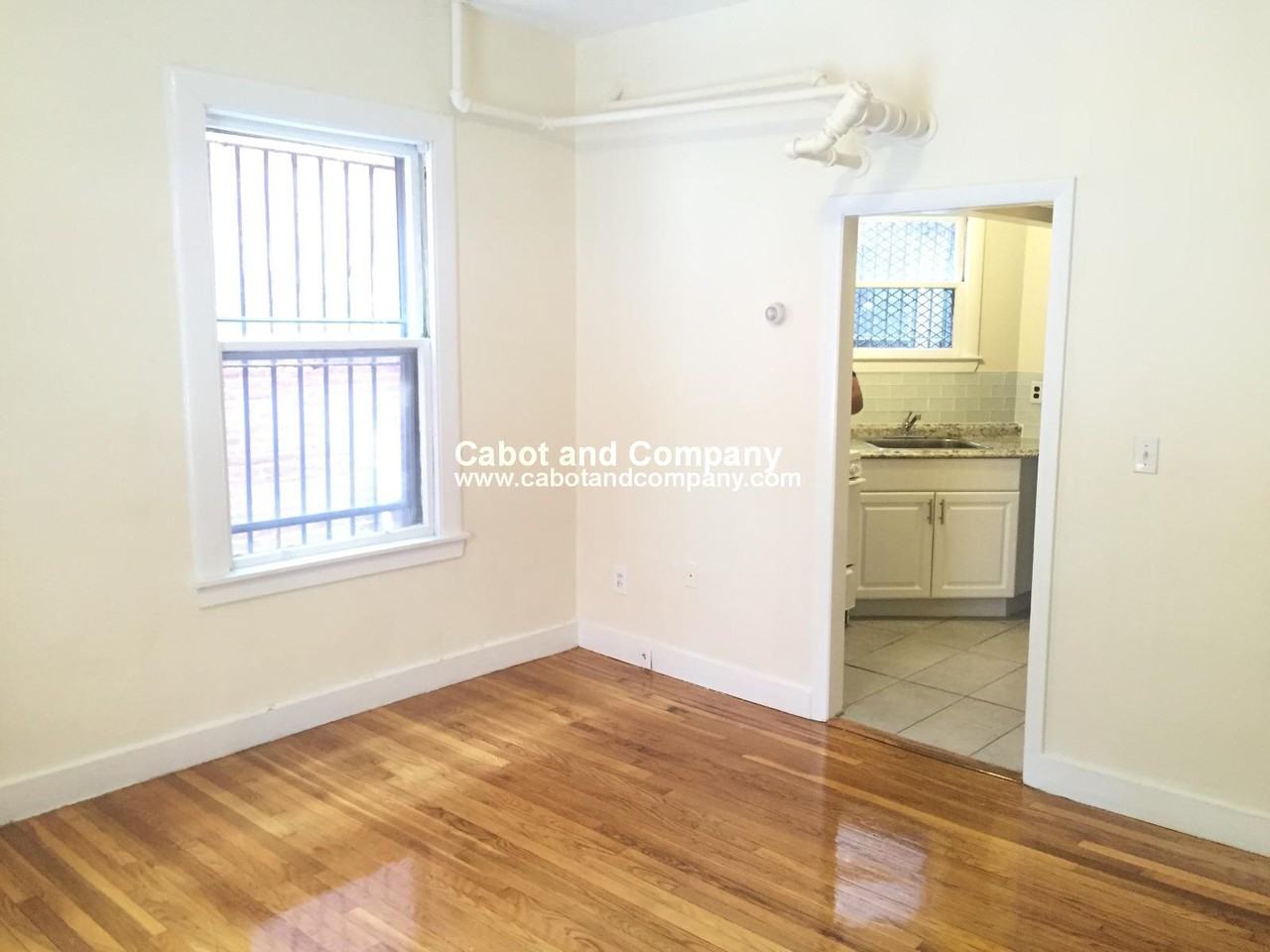 295 Newbury St #3