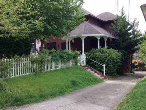 56 Maney Ave - Photo 3 of 9