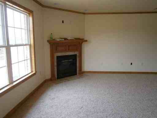 107 Landen Dr - Photo 2 of 5