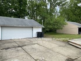 241 Windsor Dr - Photo 1 of 1