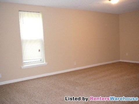 513 Barclay Square Ct - Photo 2 of 9