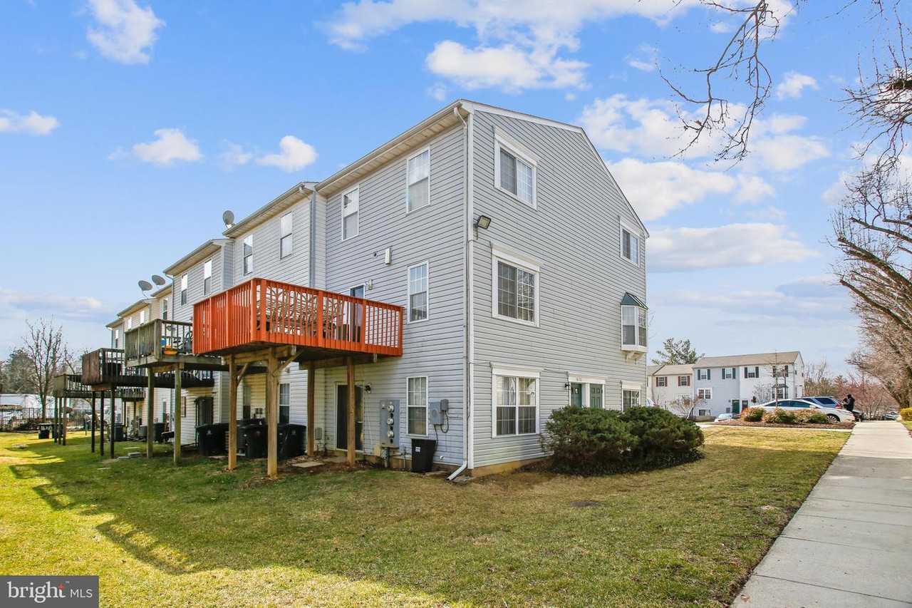 1670 Brooksquare Dr #54 - Photo 2 of 28