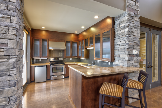 Hickory Point Apartments - Photo 6 of 58