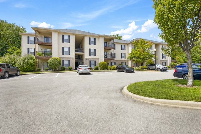 Orchard Hills Apartments - 201 Orchard Hills Dr Jeffersonville IN | Zumper