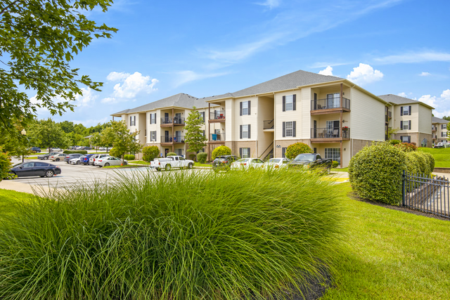Orchard Hills Apartments 201 Orchard Hills Dr, Jeffersonville, IN