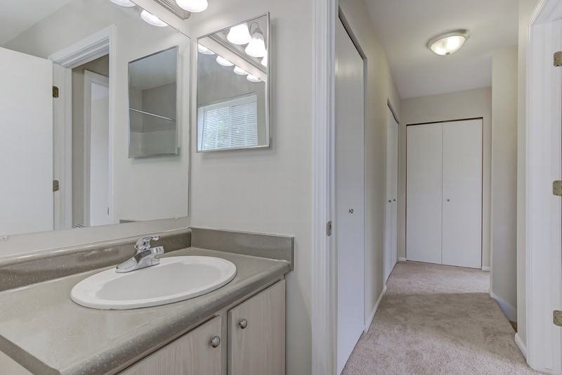 Prinwood Place - Photo 7 of 25