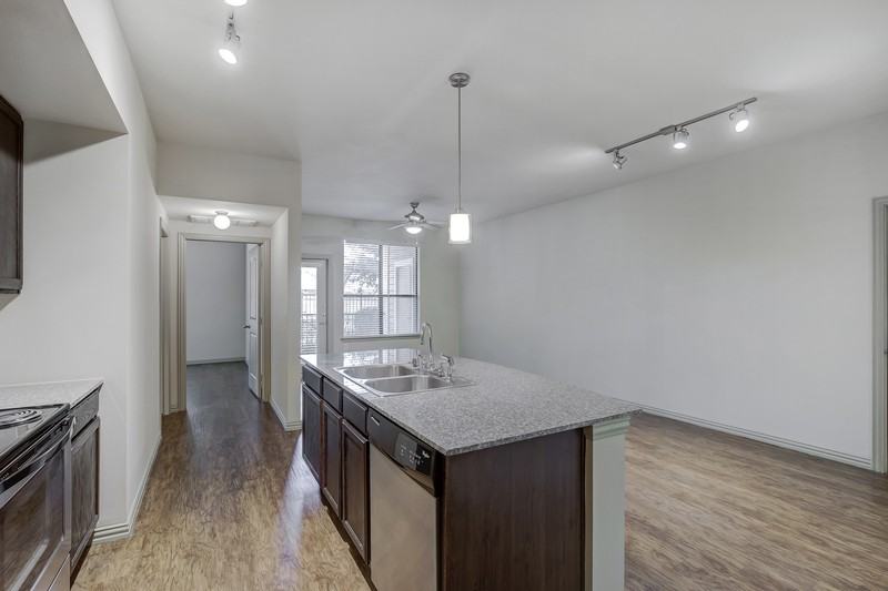 Summercrest Burleson Apartments - Photo 3 of 48