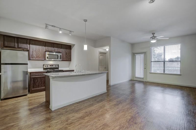 Summercrest Burleson Apartments - Photo 7 of 48