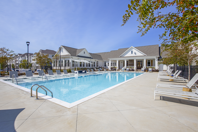 The Darby Apartments - Photo 3 of 149