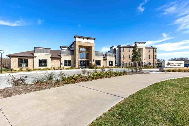 The Fitzroy Village Creek Apartments 200 Village Creek Pkwy, Burleson