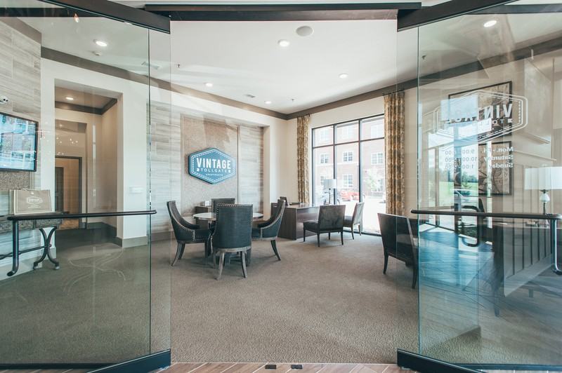 Vintage Tollgate Apartments - Photo 7 of 123