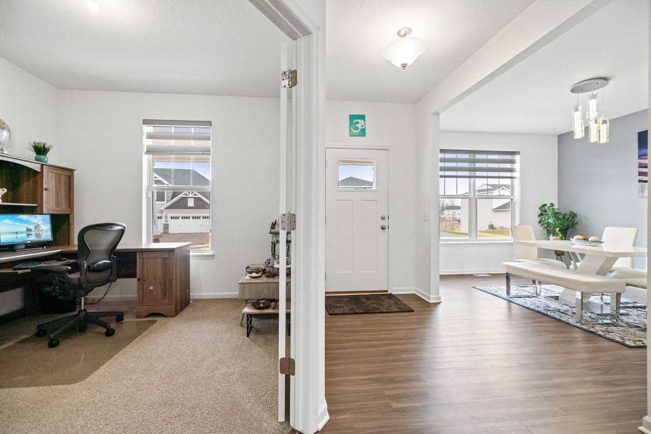 657 Aster Rd #1 - Photo 6 of 42