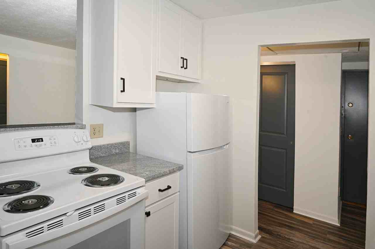 5466 Beechmont Avenue #8 - Photo 2 of 10