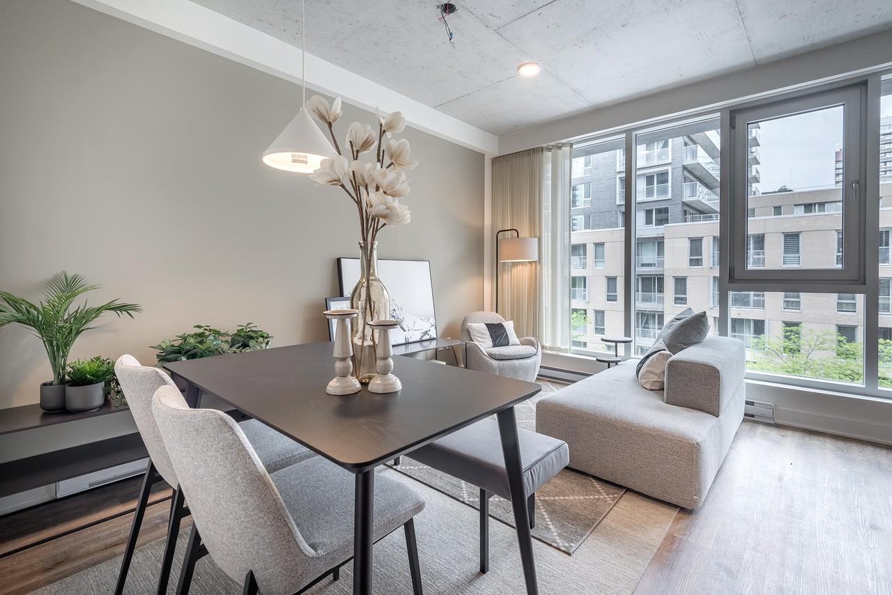 2190 Saint-Catherine St W - Photo 2 of 50