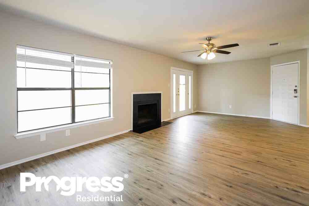 9106 Valley Rdg - Photo 6 of 13