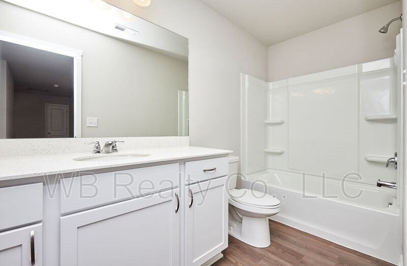 9598 Capstone Ct - Photo 7 of 8