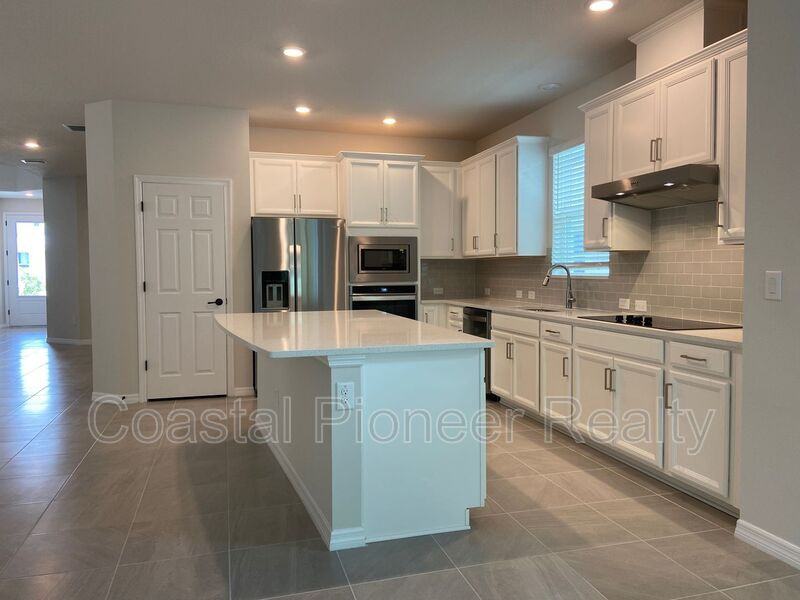 28591 Cozy Creek Dr - Photo 6 of 30
