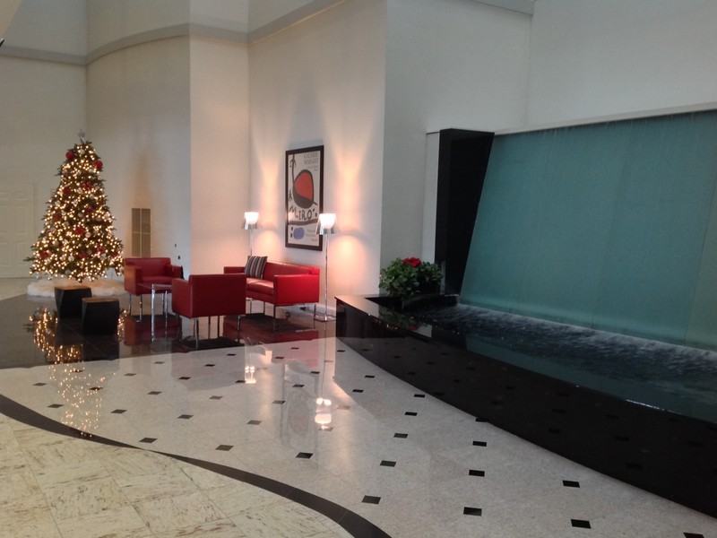 100 Harbor View Dr 1-103-103 - Photo 3 of 19