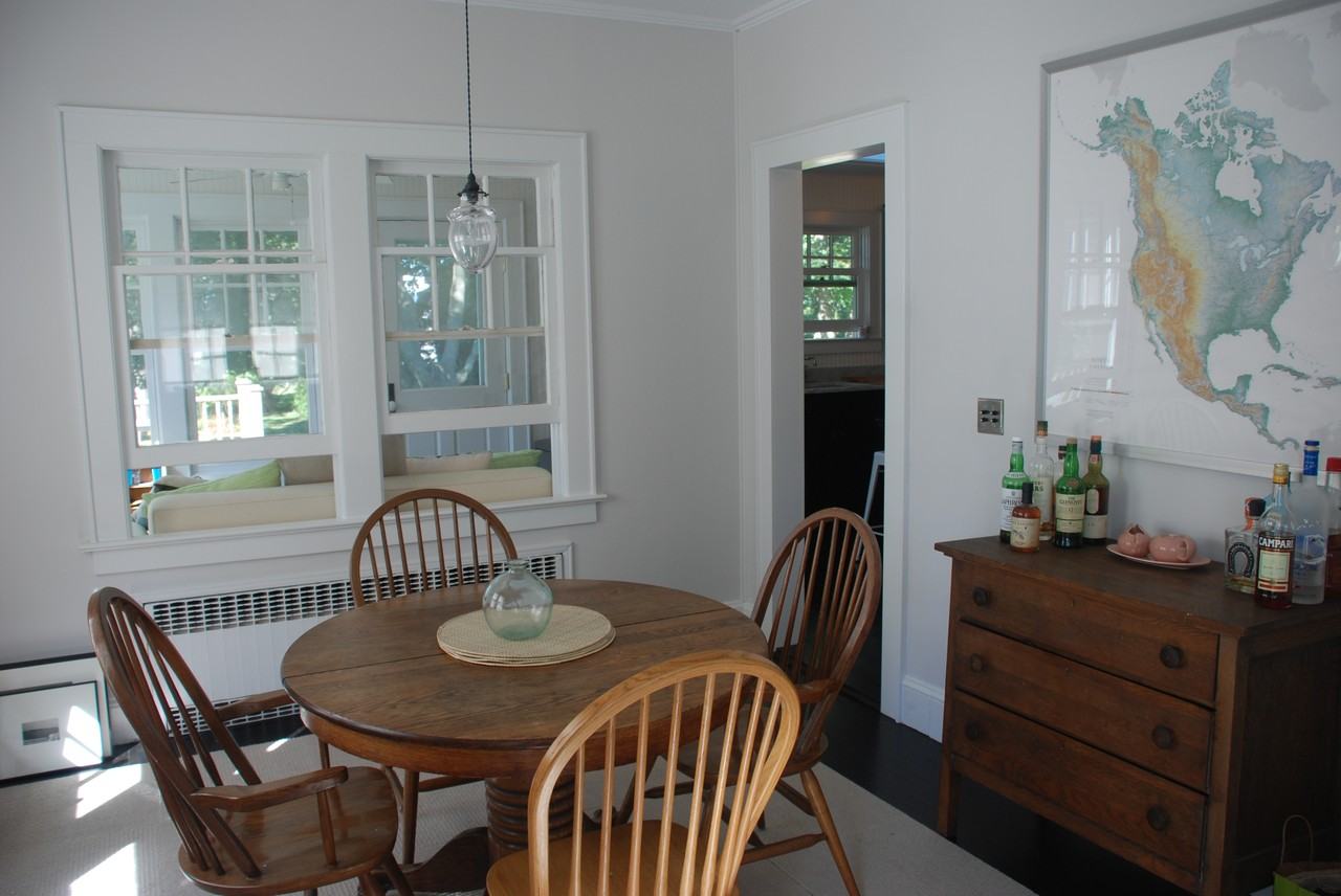 1125 Navy St - Photo 3 of 12