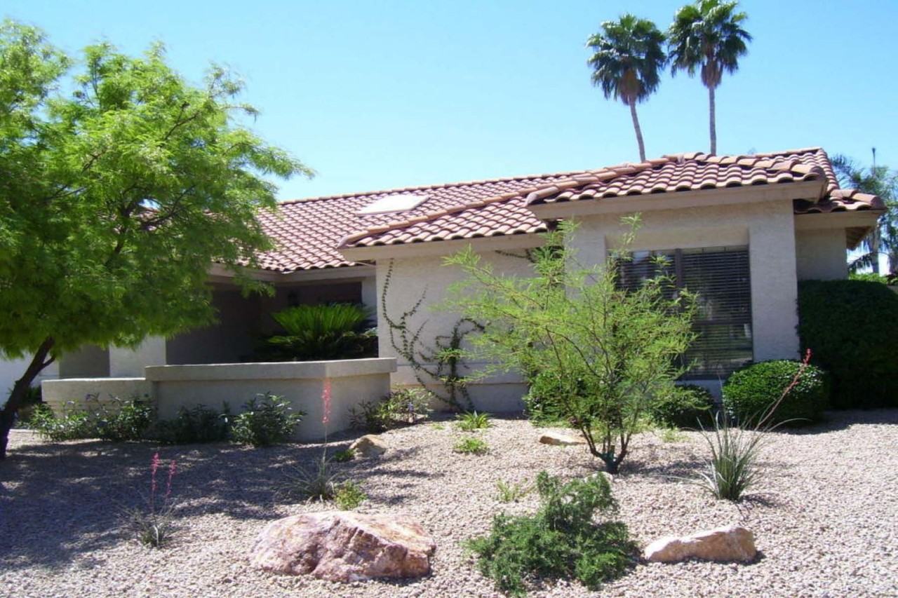 10235 E Clinton St - Photo 2 of 26