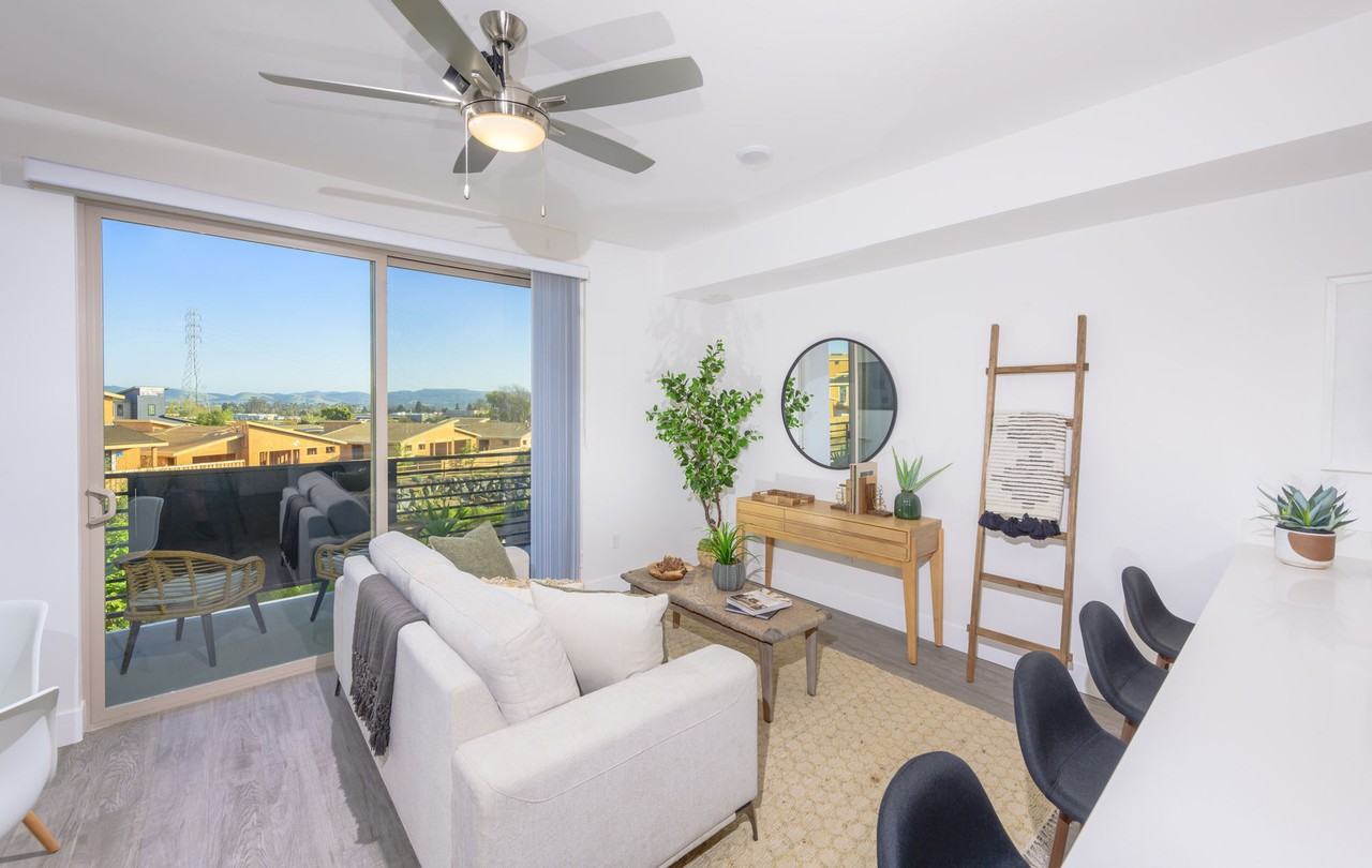 Vintage at SLO - Photo 4 of 20